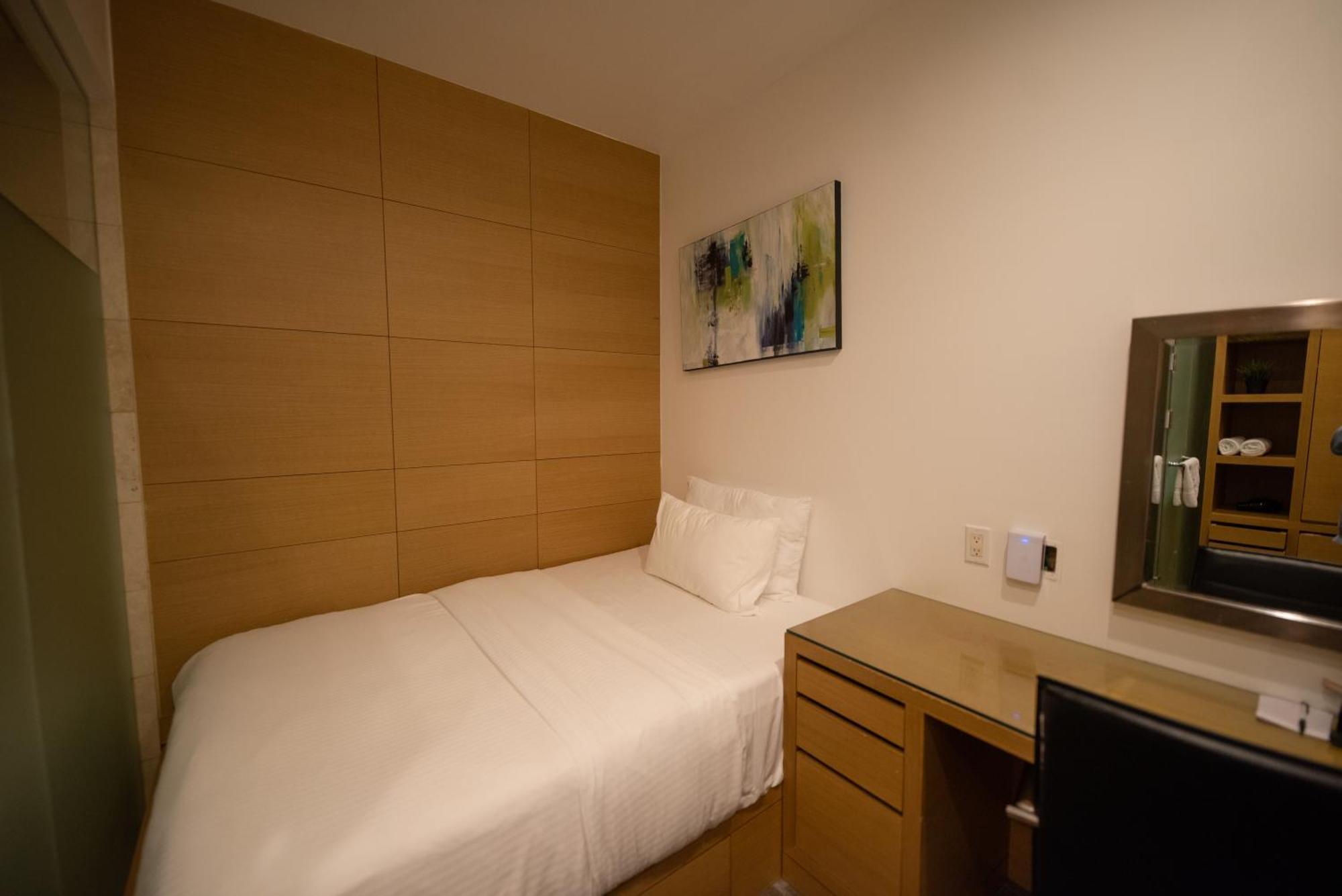 The One Boutique Hotel New York Exterior photo